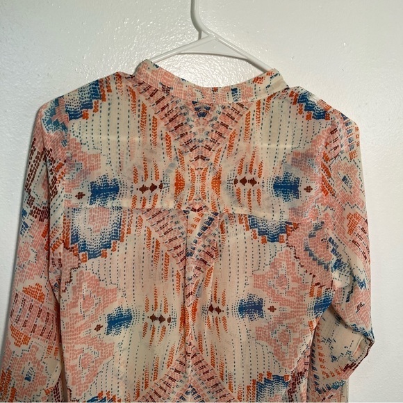 Dolan Popover Blouse Cream Geometric - Picture 11 of 14